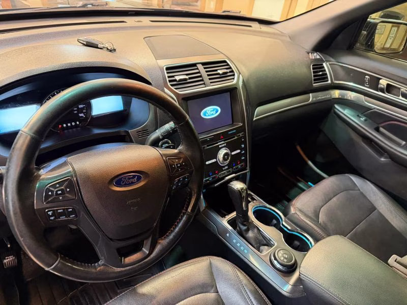 2017 Ford Explorer Sport SUV 4D 4X4
