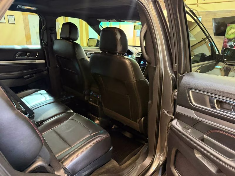 2017 Ford Explorer Sport SUV 4D 4X4
