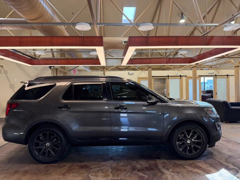 2017 Ford Explorer Sport SUV 4D 4X4