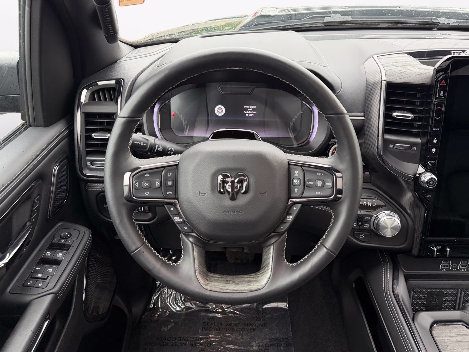 2026 Diamond Black Crystal Pearlcoat Ram 1500 Limited 4X4 Truck