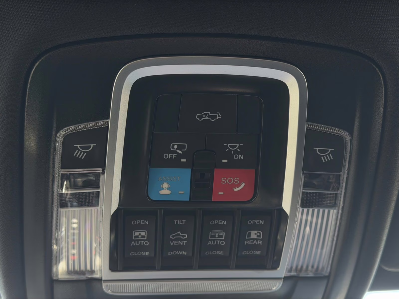 2026 Diamond Black Crystal Pearlcoat Ram 1500 Limited 4X4 Truck