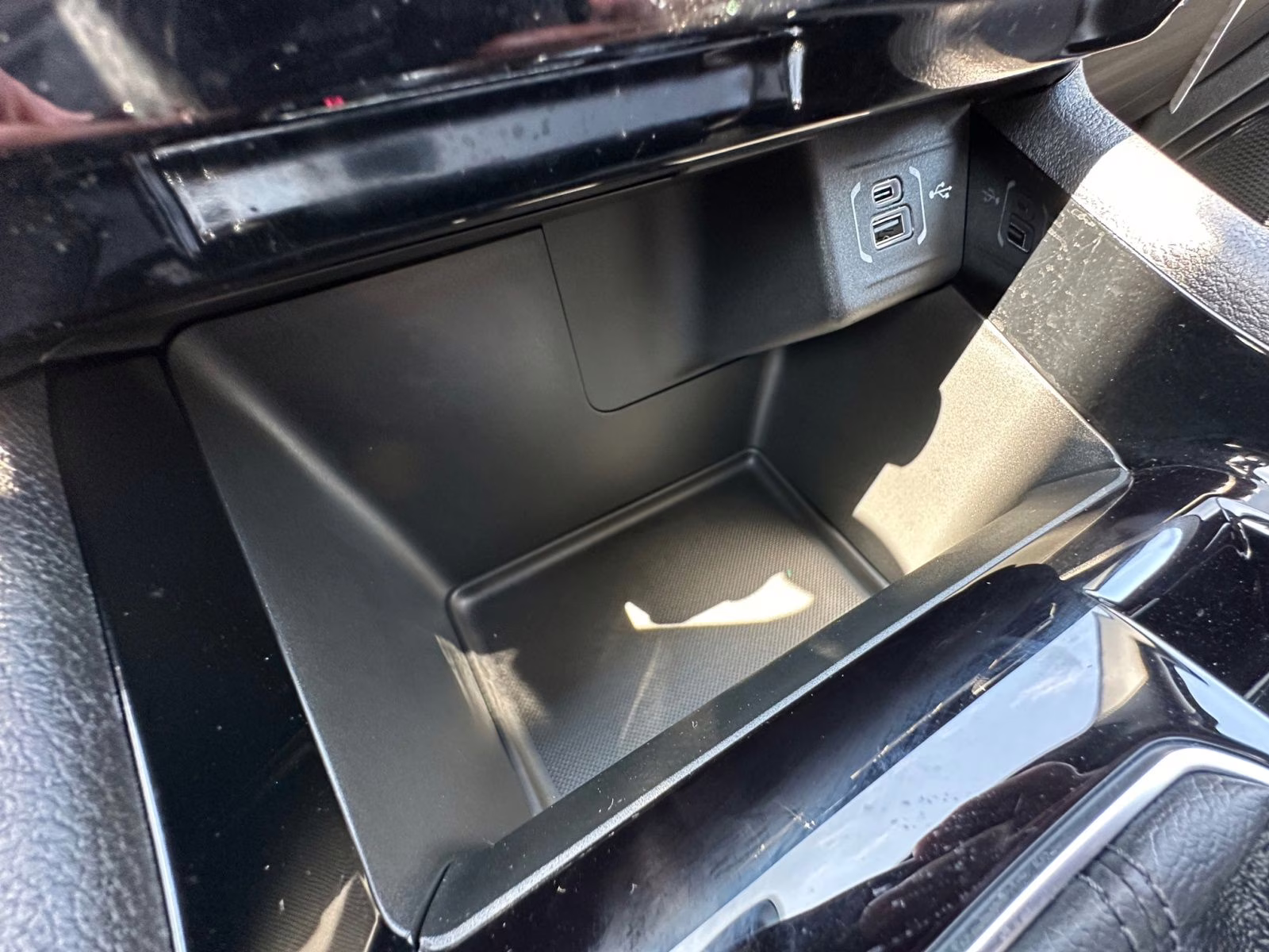 2025 Hydro Blue Pearlcoat Jeep Compass Limited 4X4 SUV