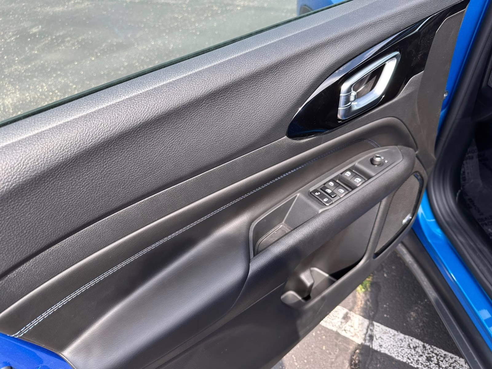 2025 Hydro Blue Pearlcoat Jeep Compass Limited 4X4 SUV