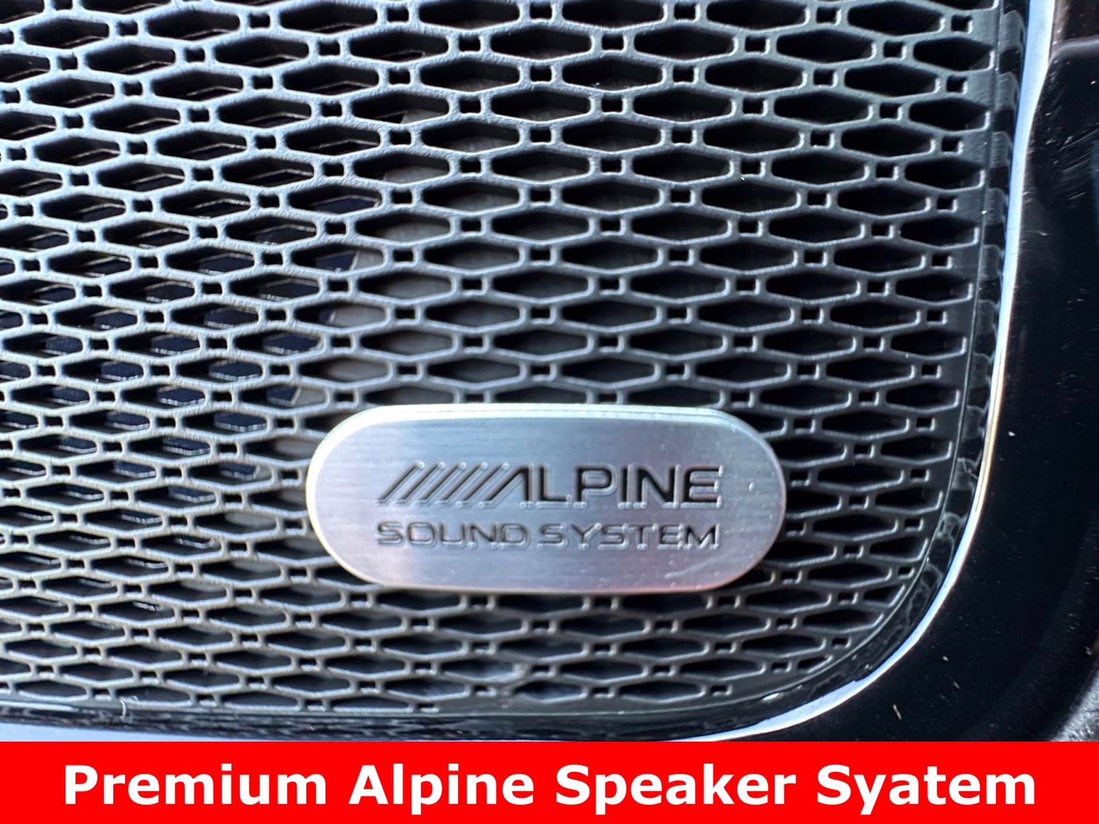 2025 Red Hot Pearlcoat Jeep Compass Limited 4X4 SUV