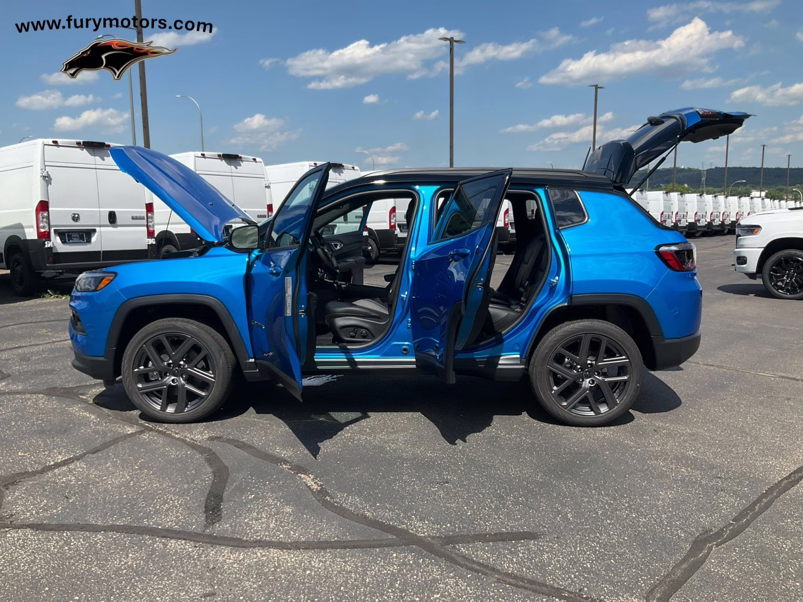 2025 Hydro Blue Pearlcoat Jeep Compass Limited 4X4 SUV