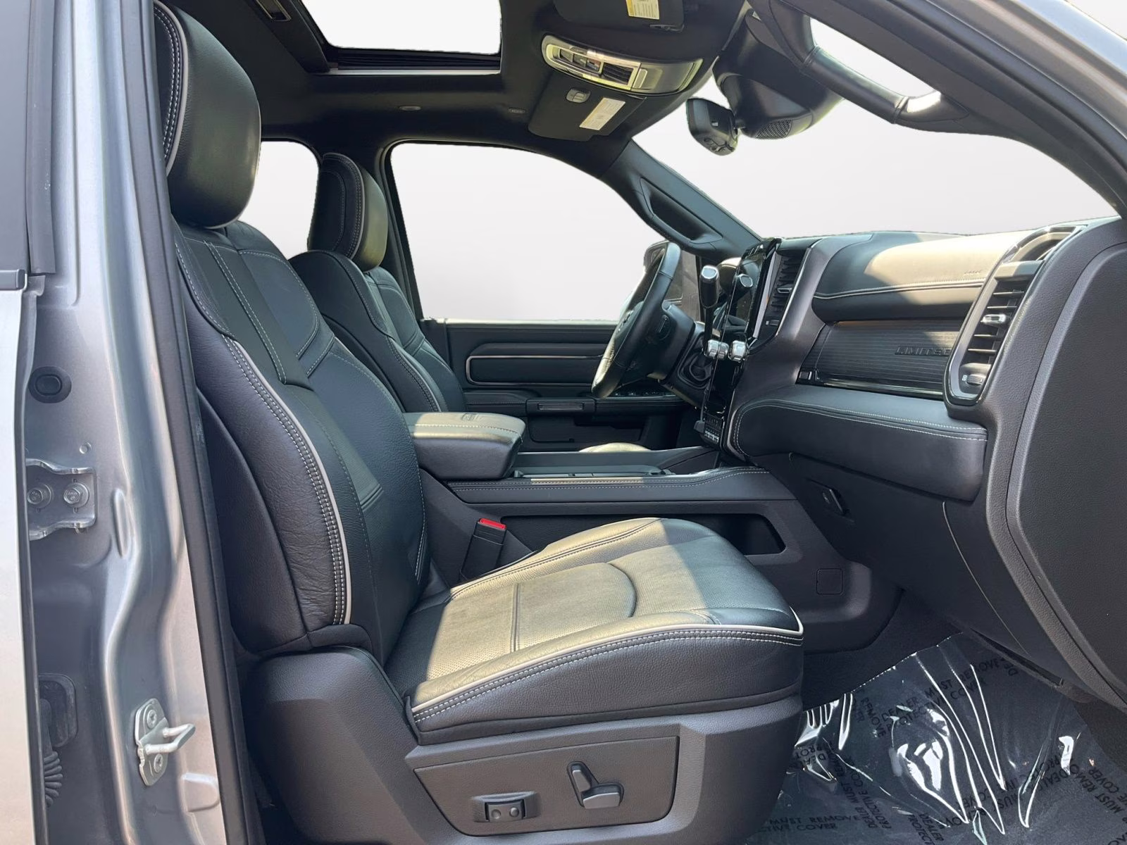 2024 Billet Silver Metallic Clearcoat Ram 3500 Limited 4X4 Truck