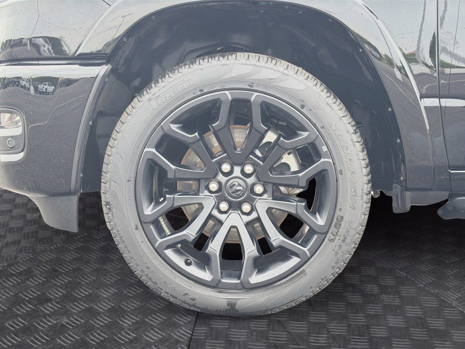 2026 Diamond Black Crystal Pearlcoat Ram 1500 Limited 4X4 Truck