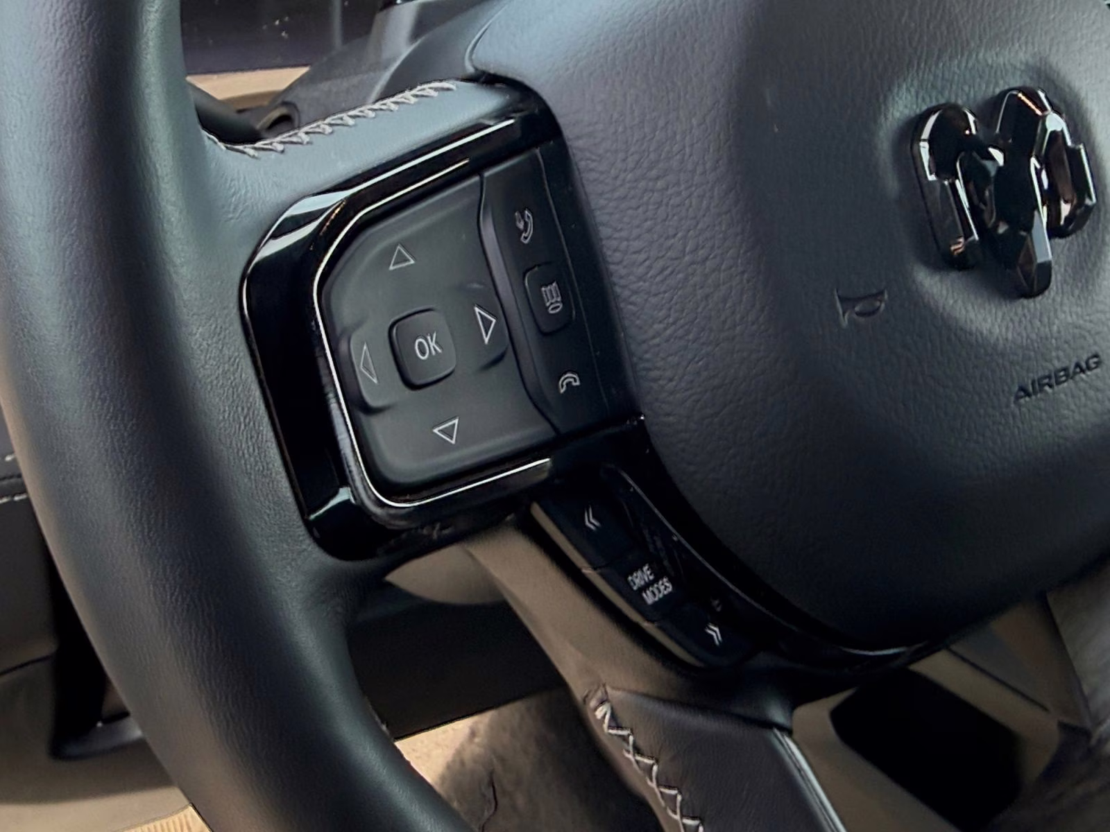 2026 Diamond Black Crystal Pearlcoat Ram 1500 Limited 4X4 Truck