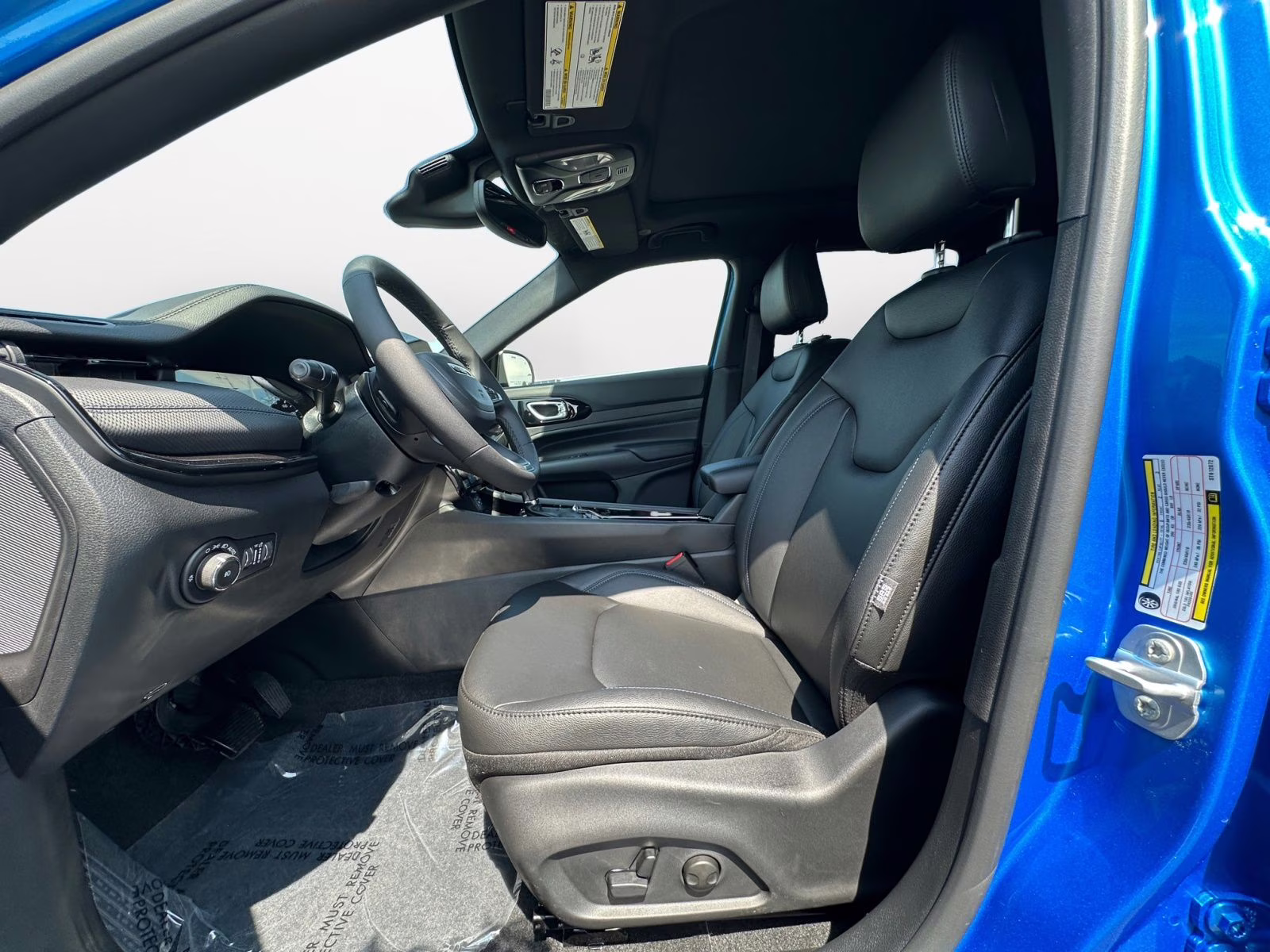 2025 Hydro Blue Pearlcoat Jeep Compass Limited 4X4 SUV