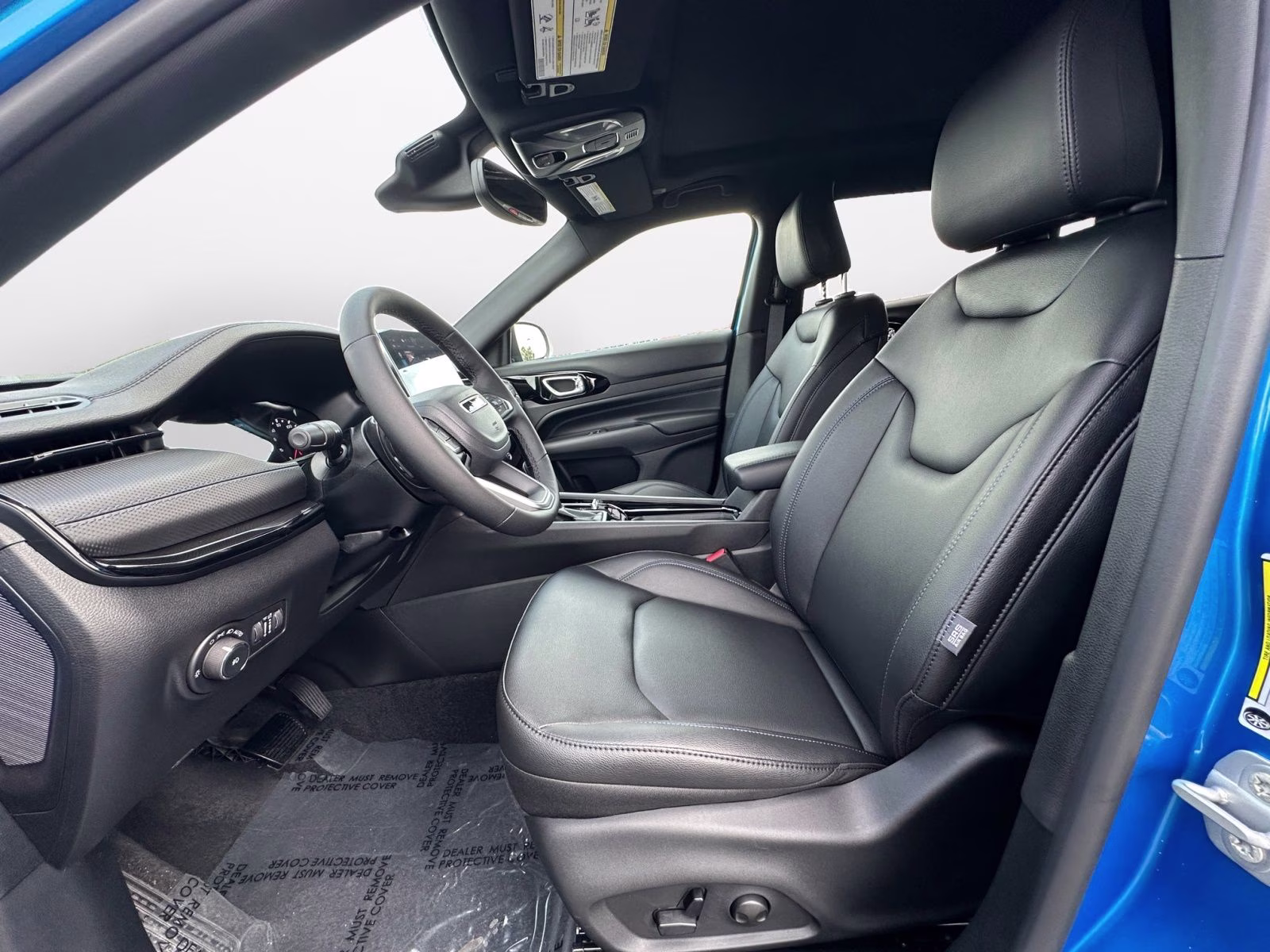 2025 Hydro Blue Pearlcoat Jeep Compass Limited 4X4 SUV