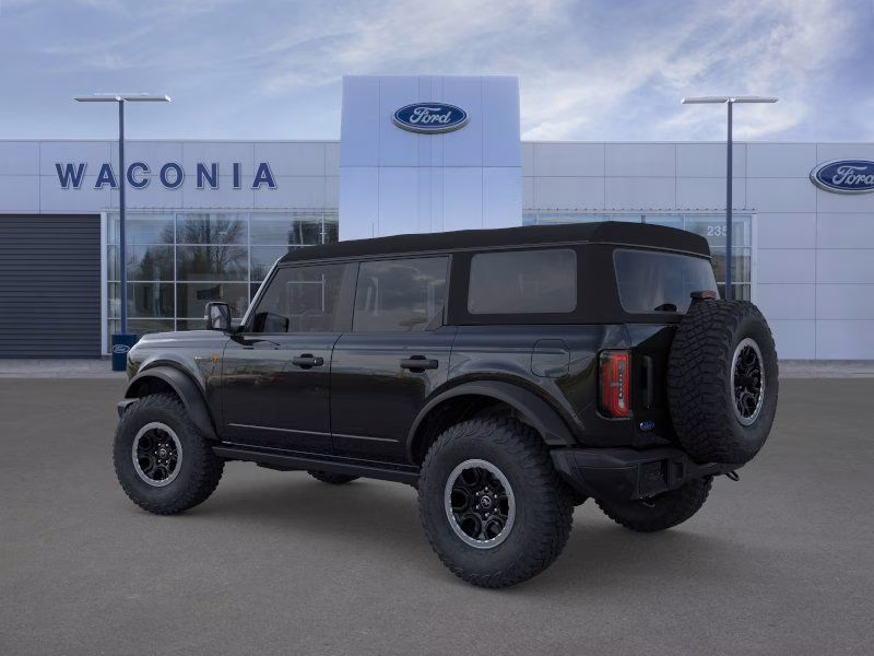 2025 Shadow Black Ford Bronco Badlands 4X4 SUV