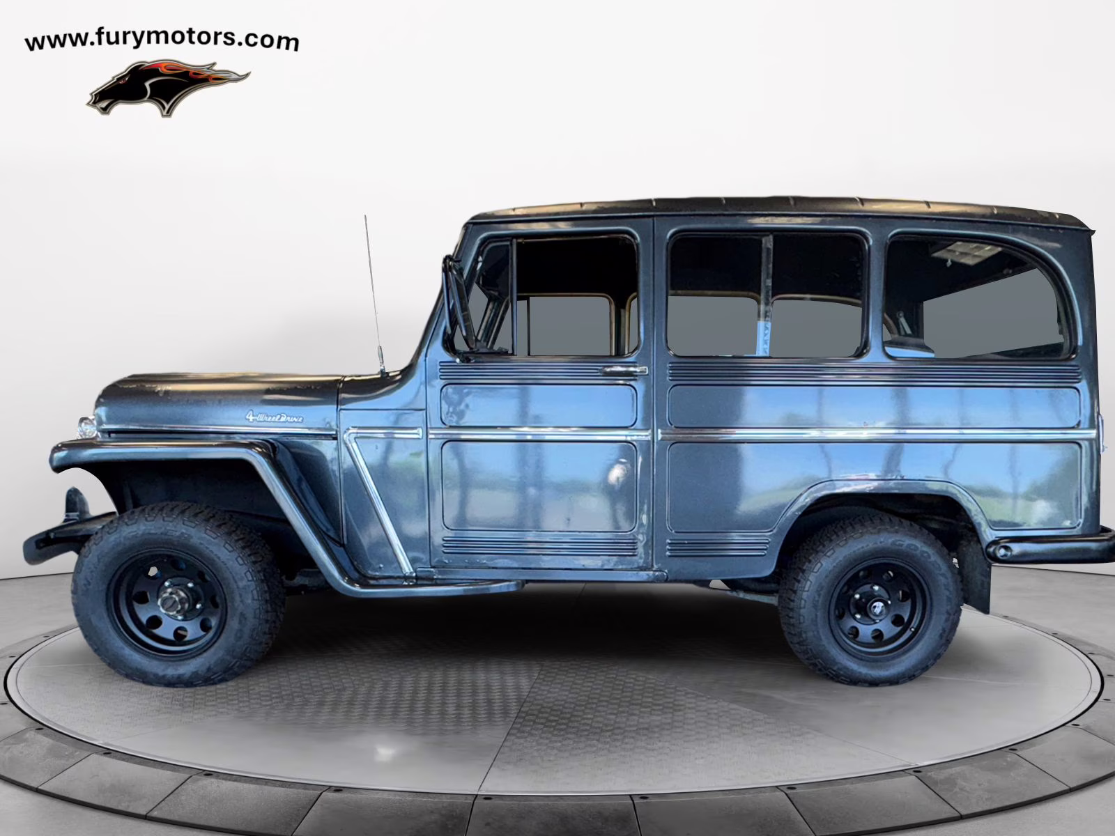 1962 Gray Jeep Jeep Jeep Crossover