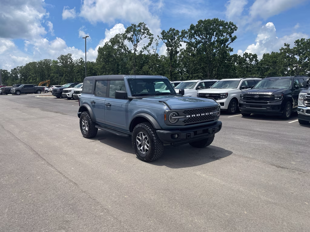 2025 Azure Gray Met Tri-Coat Ford Bronco Badlands 4X4 SUV