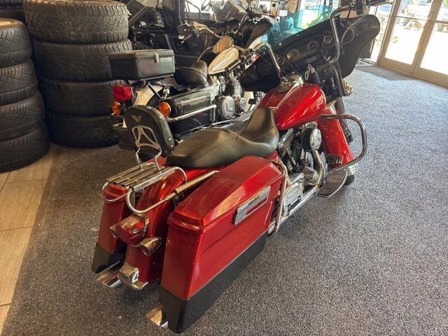 1995 Red Harley-Davidson FLH 1300 Motorcycle