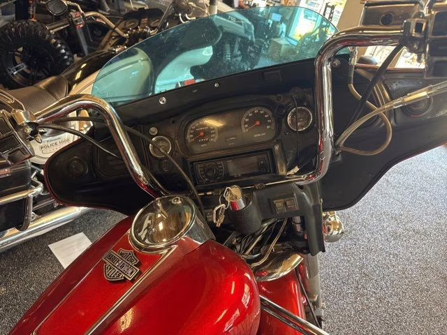 1995 Red Harley-Davidson FLH 1300 Motorcycle