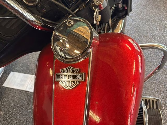 1995 Red Harley-Davidson FLH 1300 Motorcycle