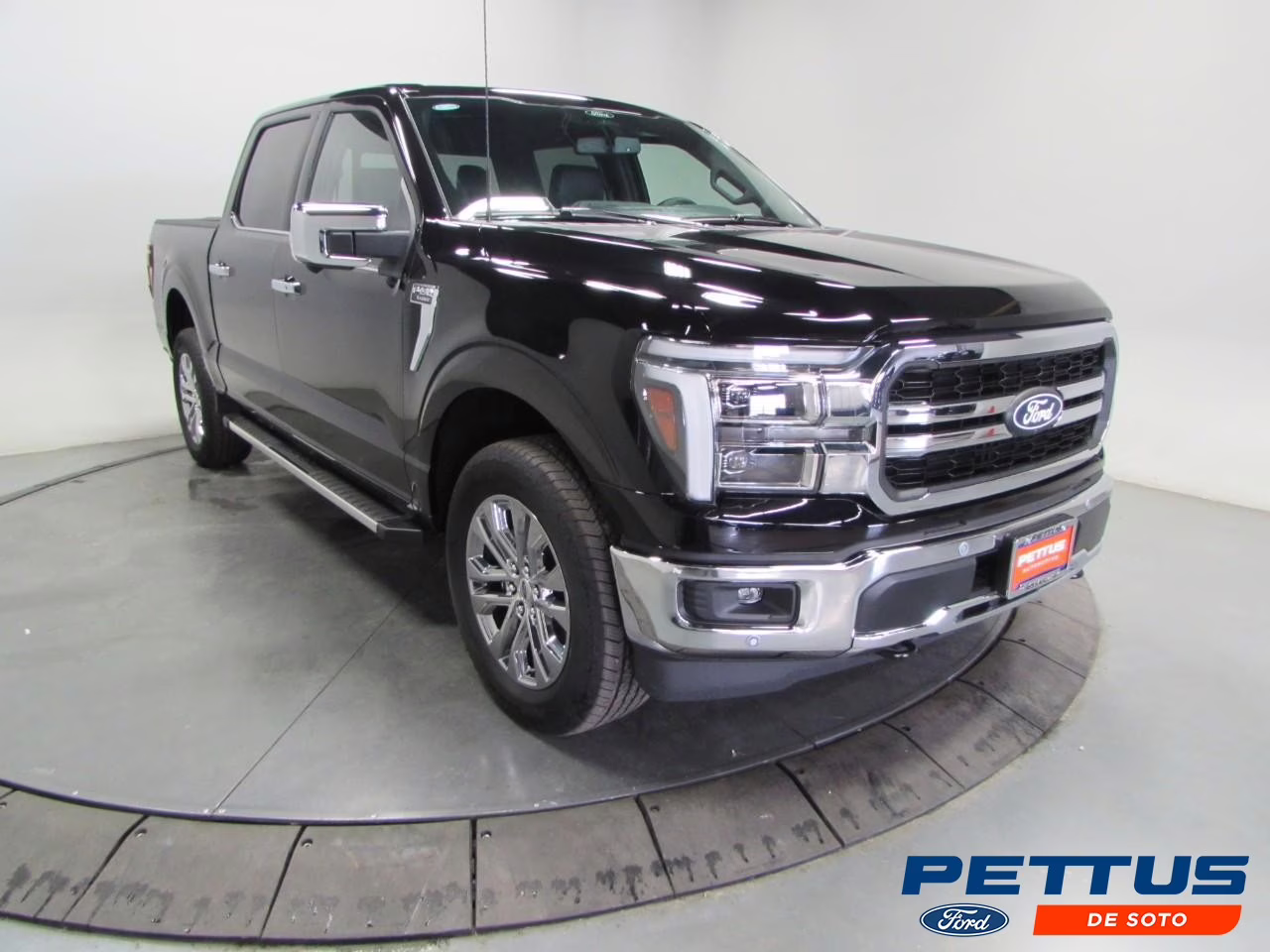 2025 Agate Black Metallic Ford F-150 Lariat 4X4 Truck