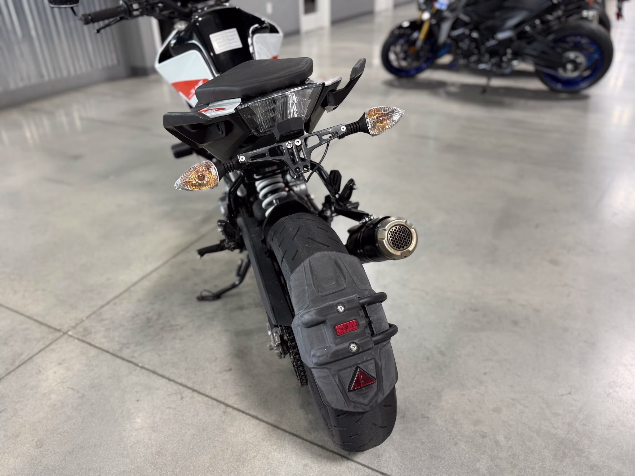 2022 - KTM Duke 390 Motorcycle