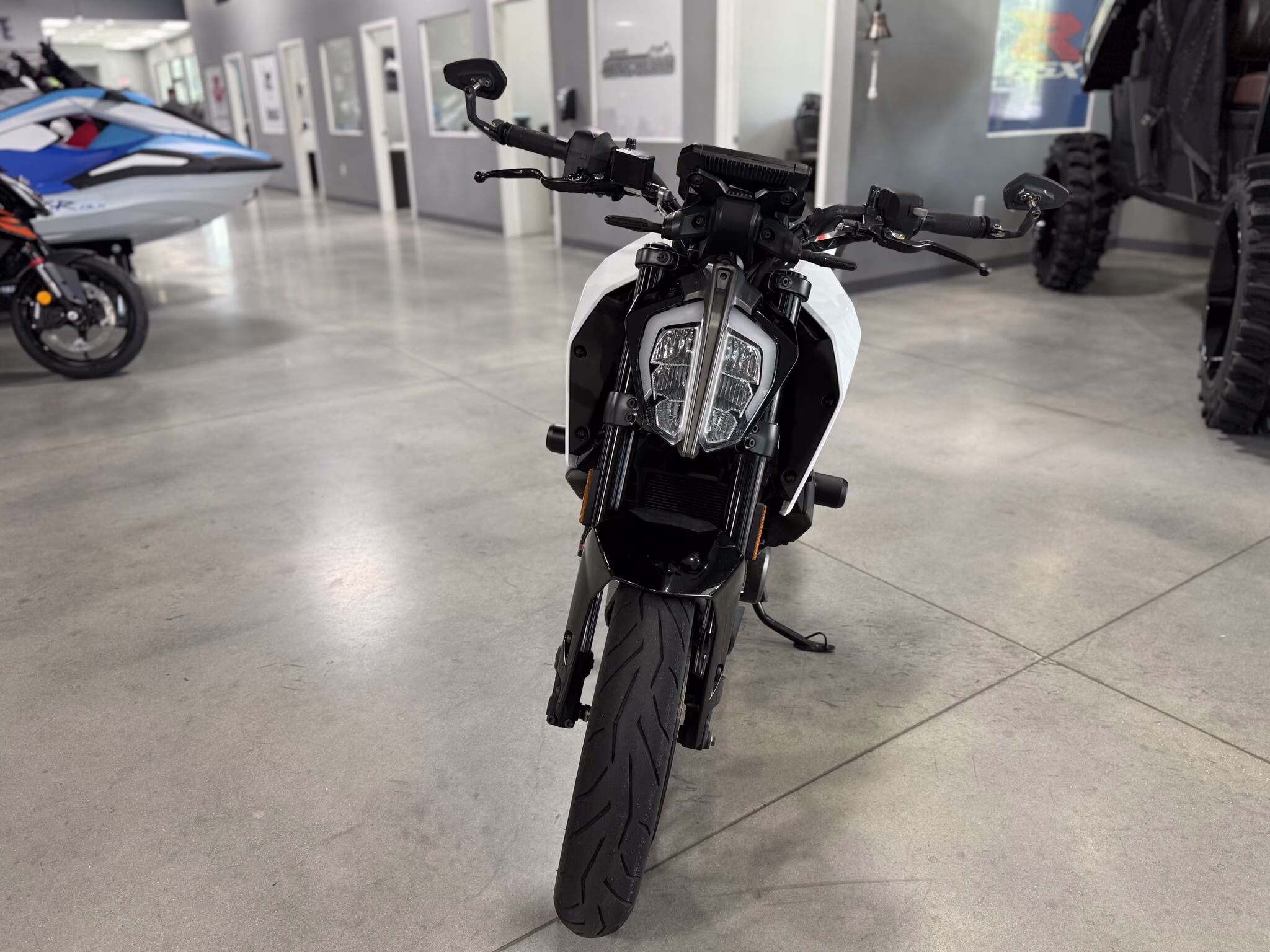 2022 - KTM Duke 390 Motorcycle