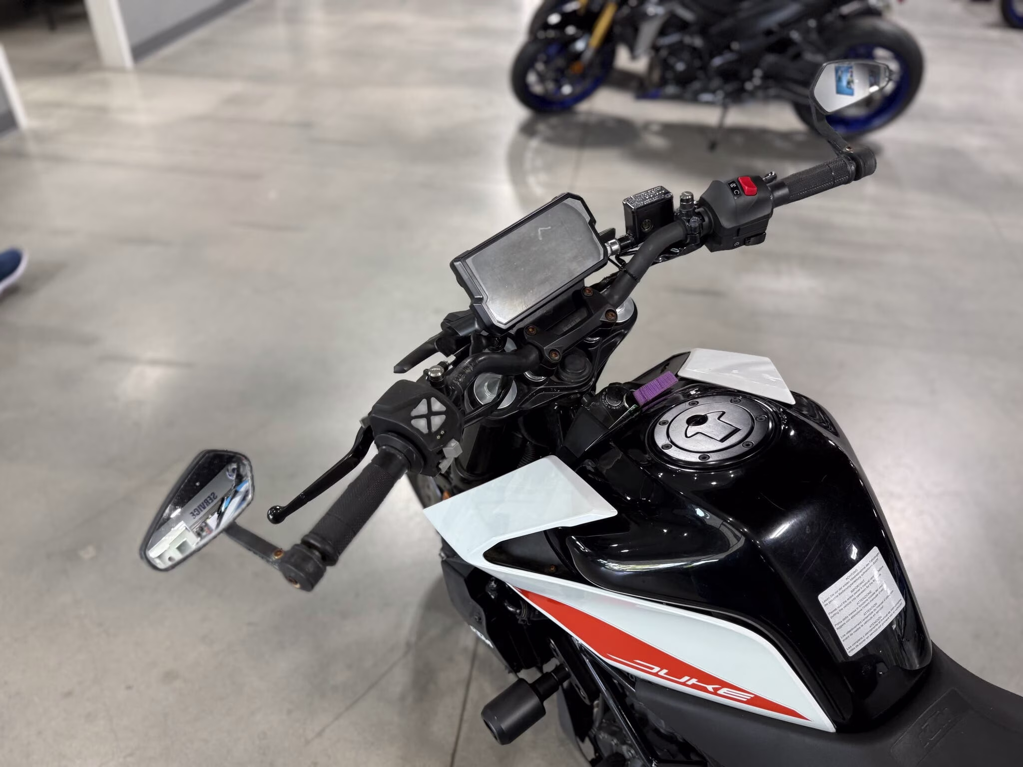2022 - KTM Duke 390 Motorcycle
