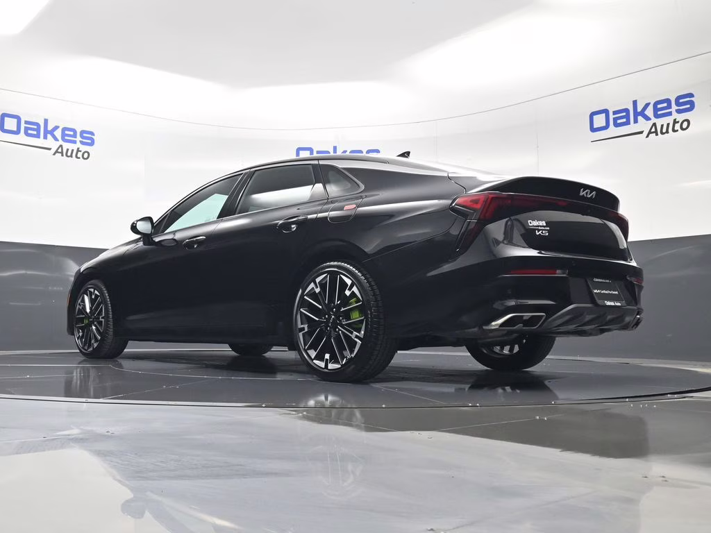 2026 Aurora Black Pearl Kia K5 GT FWD Sedan