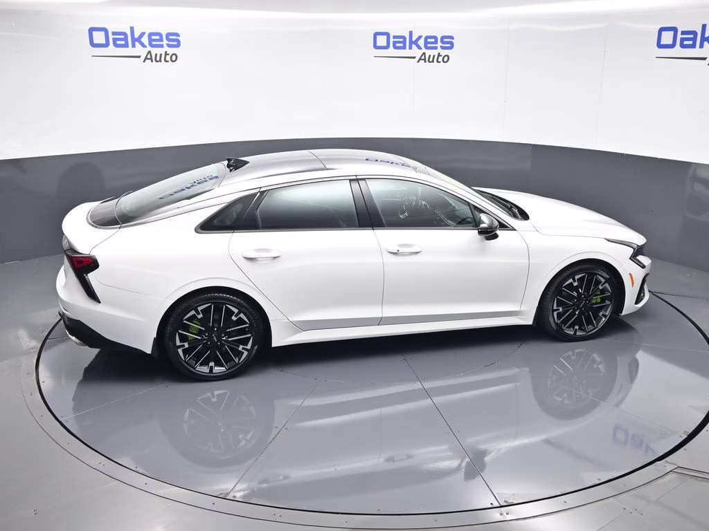 2026 Snow White Pearl Kia K5 GT FWD Sedan
