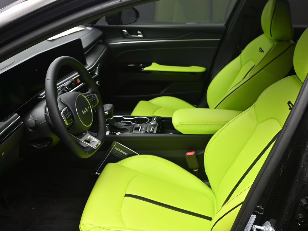 2026 Aurora Black Pearl Kia K5 GT FWD Sedan