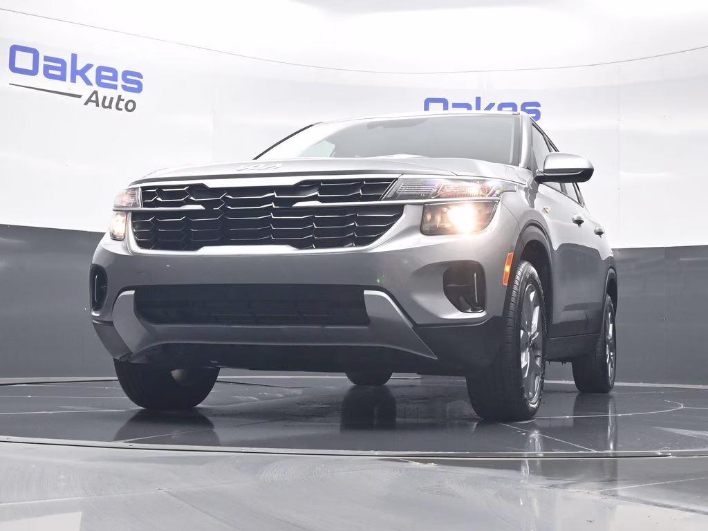 2026 Steel Gray Kia Seltos LX AWD SUV