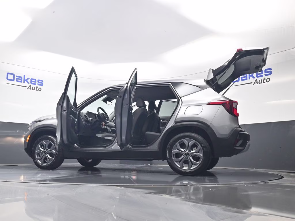 2026 Steel Gray Kia Seltos LX AWD SUV