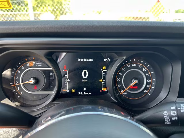 2025 Joose Jeep Wrangler Sahara 4X4 Convertible