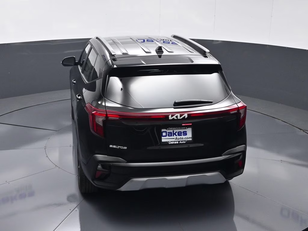 2026 Fusion Black Kia Seltos S FWD SUV