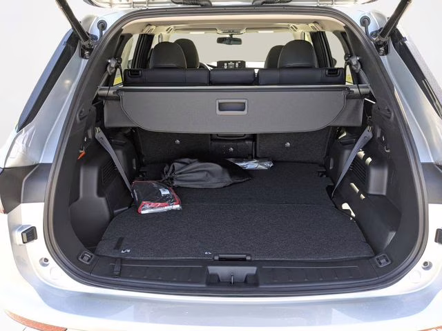 2025 Alloy Silver Metallic Mitsubishi Outlander PHEV SEL 4X4 SUV