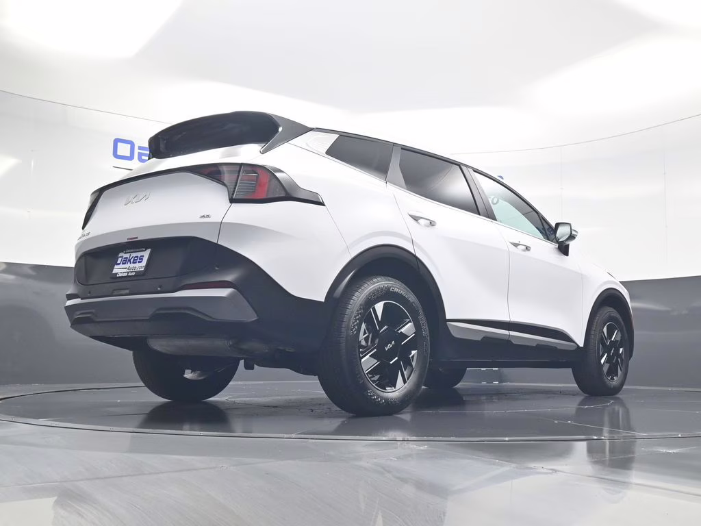 2026 Glacial White Pearl Kia Sportage LX AWD SUV