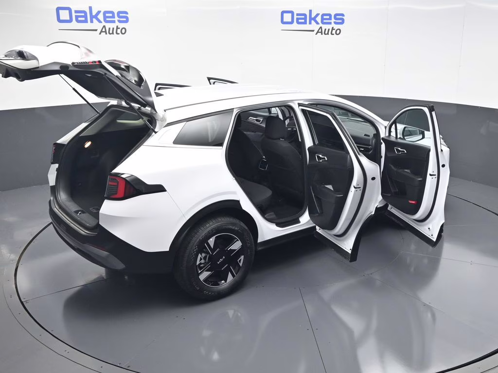 2026 Glacial White Pearl Kia Sportage LX AWD SUV