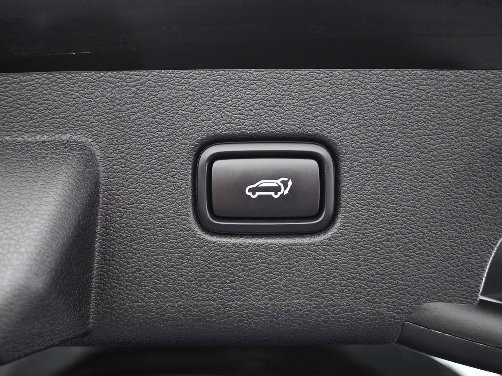 2026 Ebony Black Kia Sportage EX FWD SUV