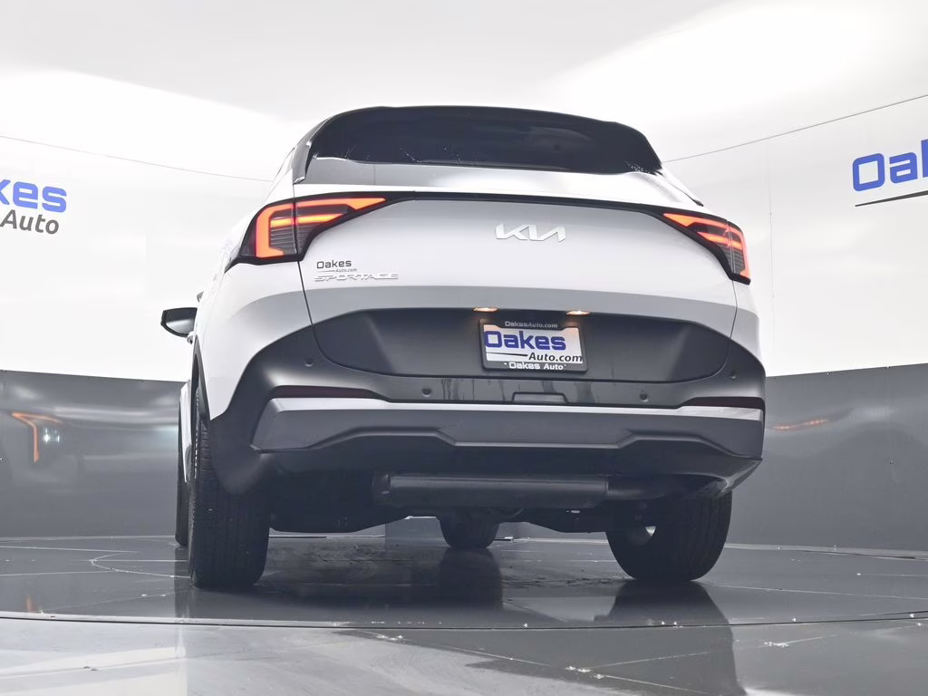 2026 Glacial White Pearl Kia Sportage EX FWD SUV