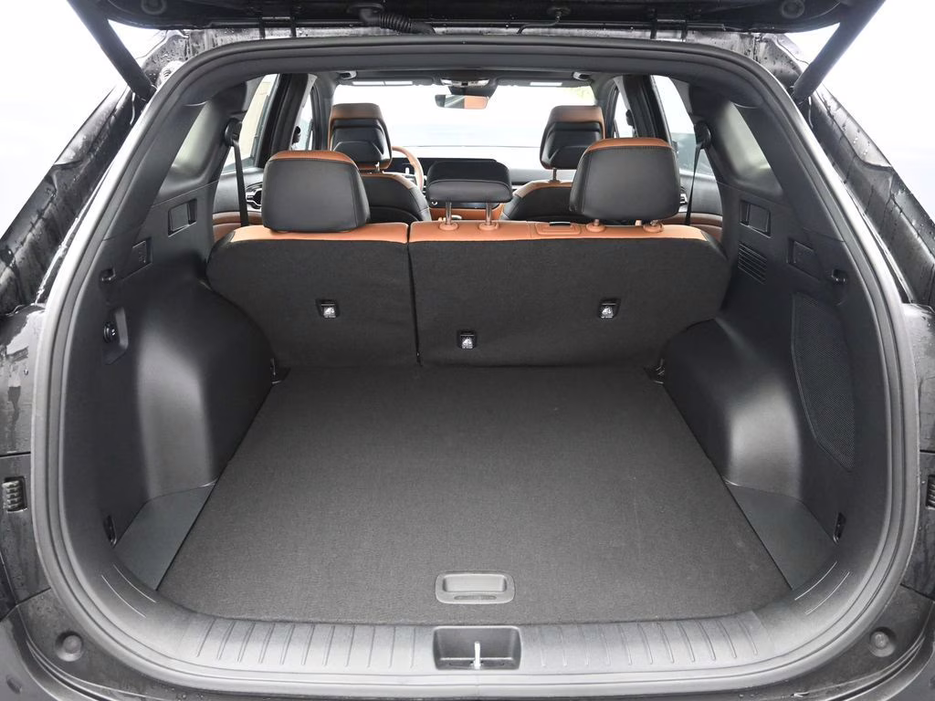 2026 Ebony Black Kia Sportage X-Line AWD SUV