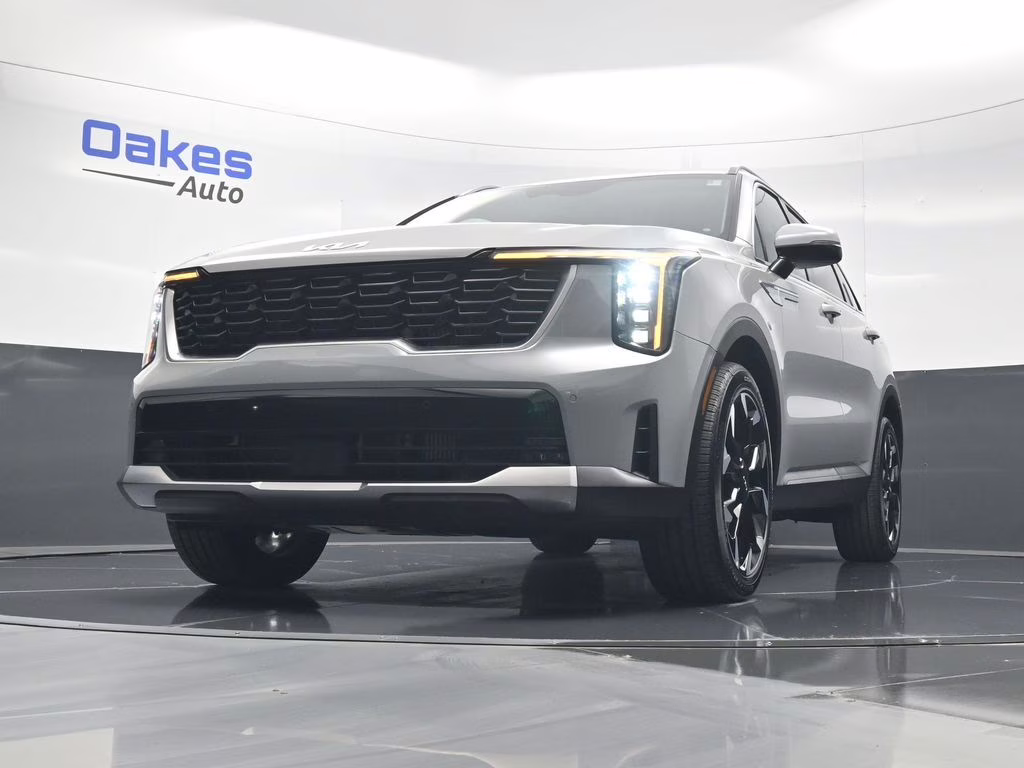 2025 Wolf Gray Kia Sorento EX FWD SUV