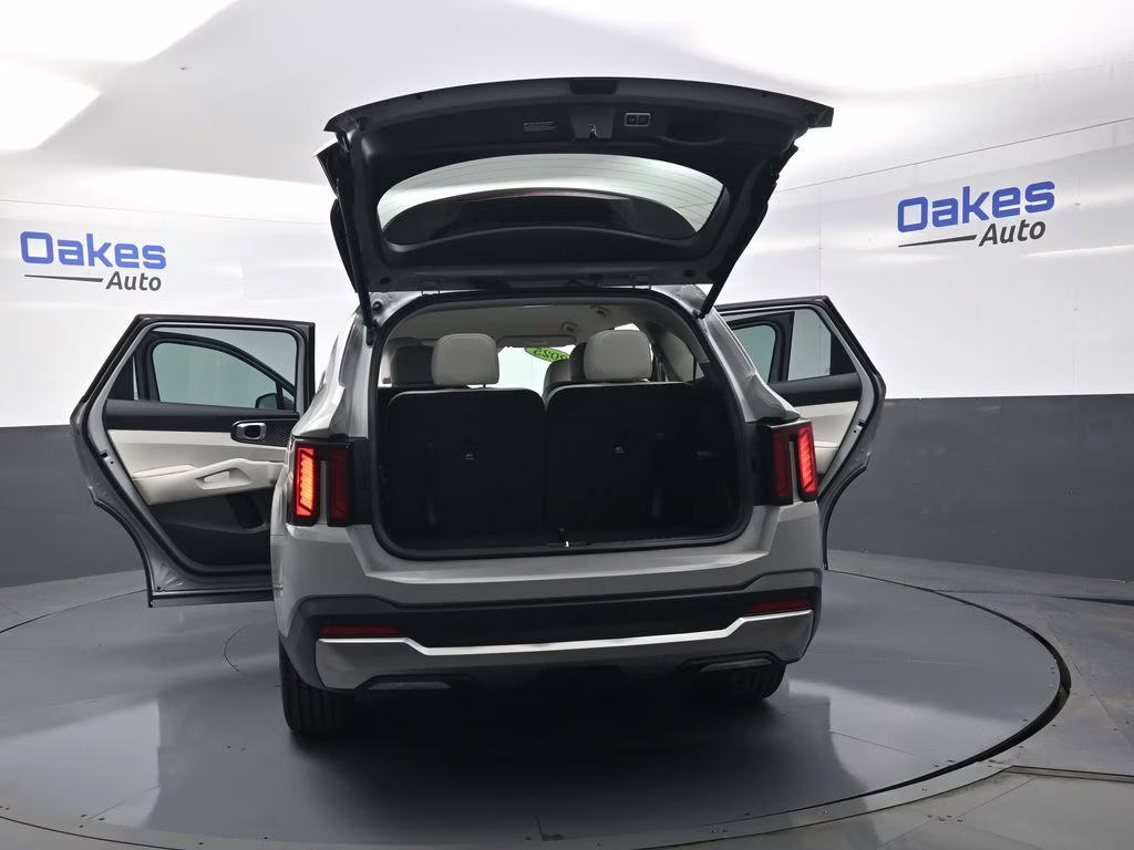 2025 Wolf Gray Kia Sorento EX FWD SUV