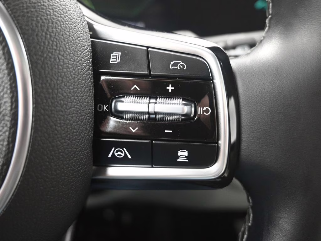 2025 Dawning Red Kia Sorento EX FWD SUV