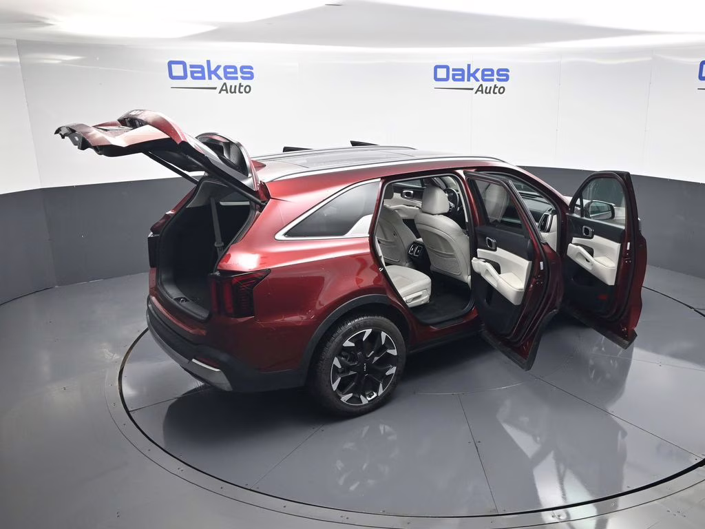 2025 Dawning Red Kia Sorento EX FWD SUV
