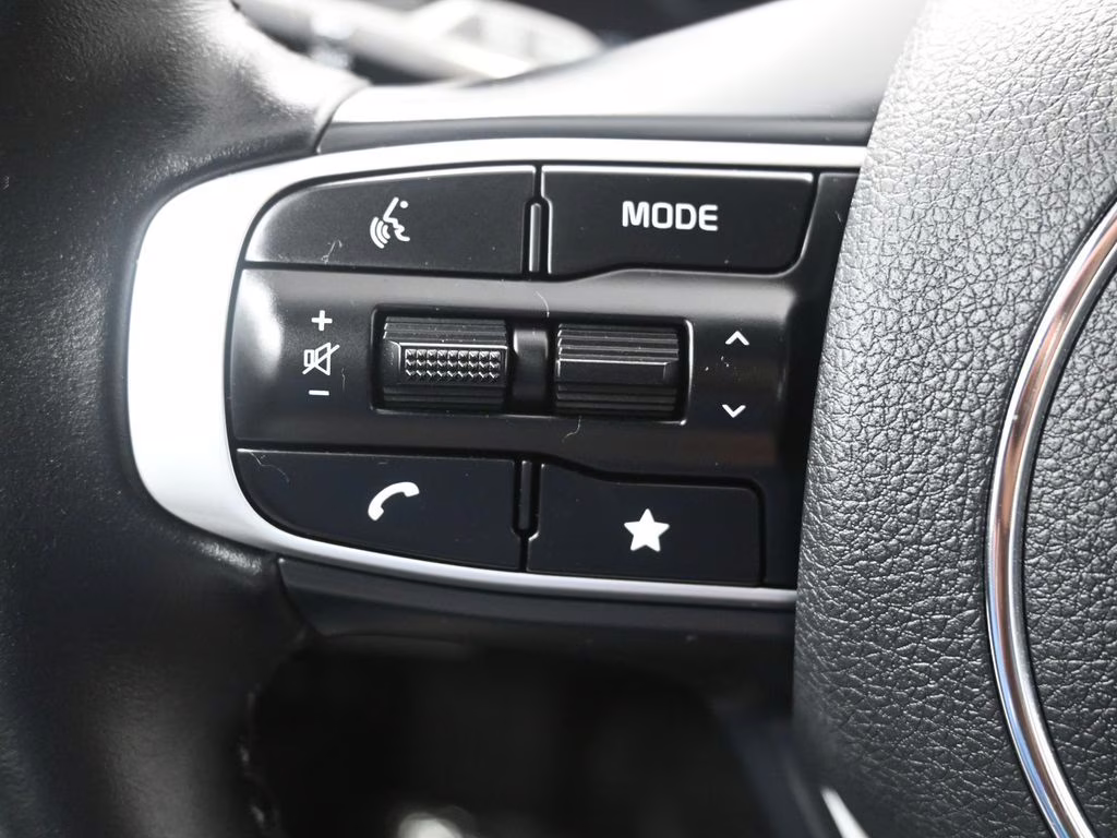 2025 Snow White Pearl Kia K5 EX FWD Sedan