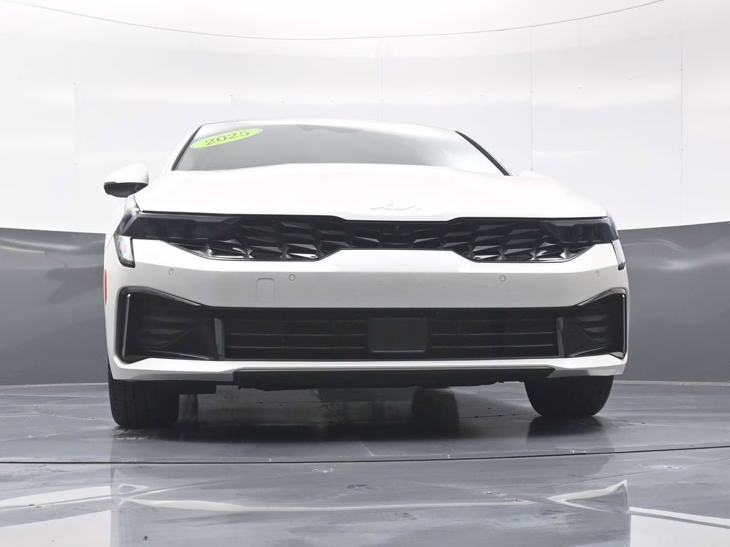 2025 Snow White Pearl Kia K5 EX FWD Sedan