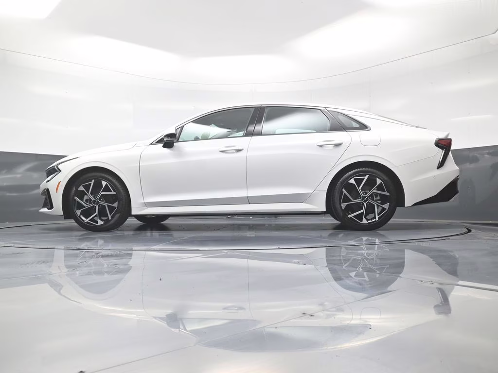 2025 Snow White Pearl Kia K5 EX FWD Sedan