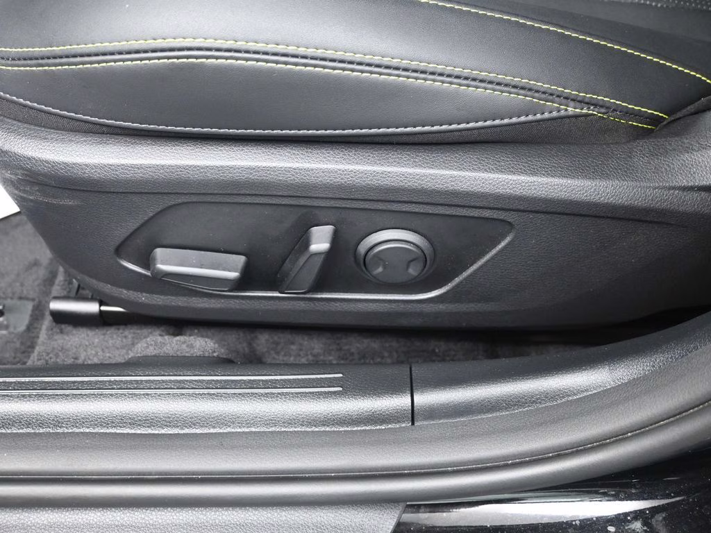 2026 Aurora Black Pearl Kia K5 GT FWD Sedan