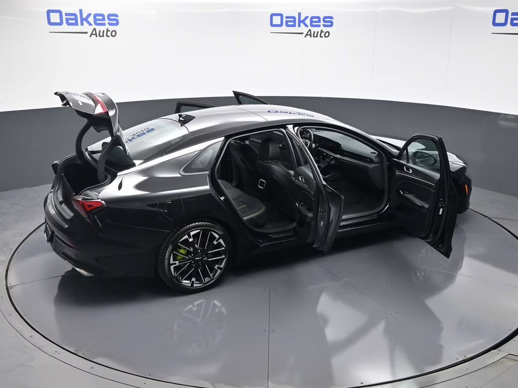 2026 Aurora Black Pearl Kia K5 GT FWD Sedan