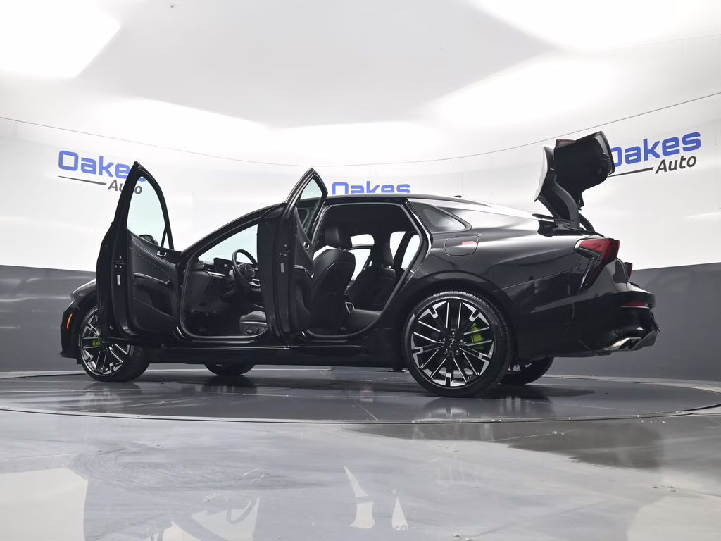 2026 Aurora Black Pearl Kia K5 GT FWD Sedan