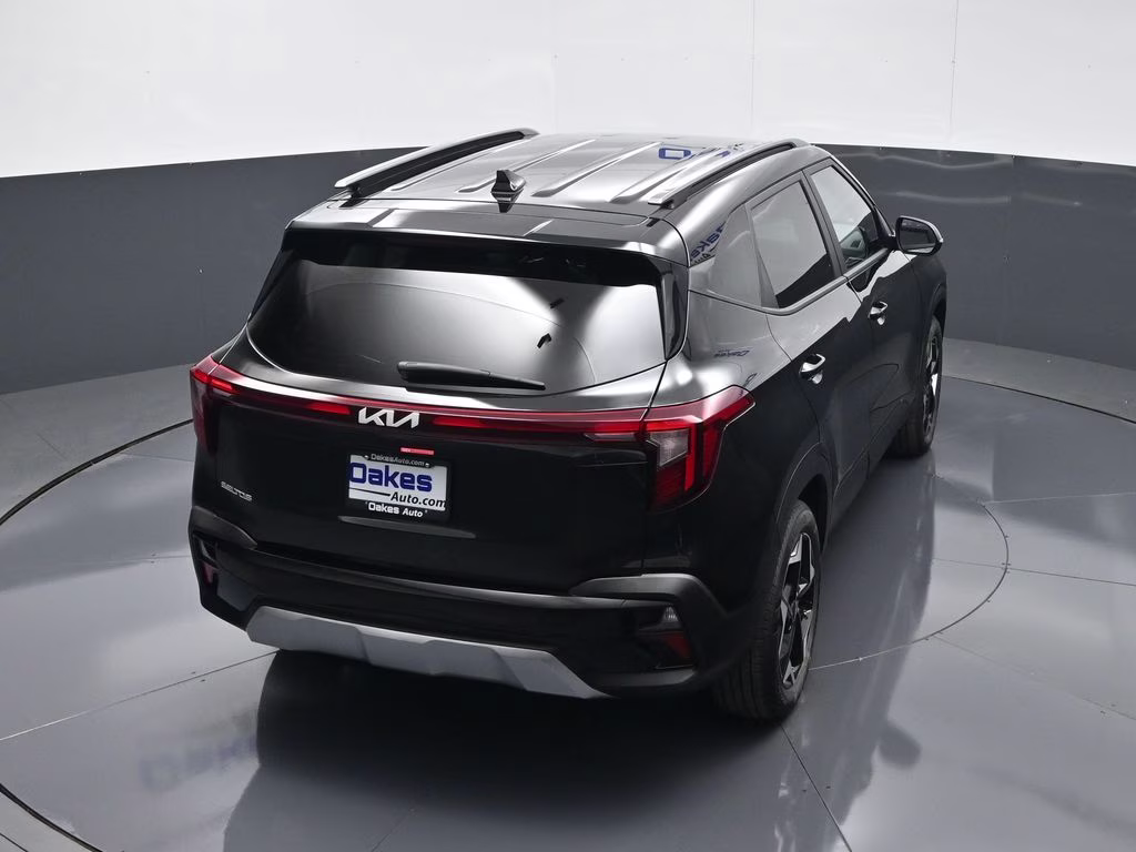 2026 Fusion Black Kia Seltos S FWD SUV