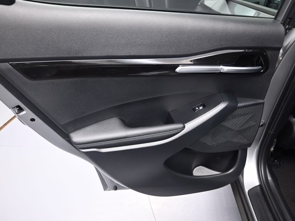 2026 Steel Gray Kia Seltos S FWD SUV