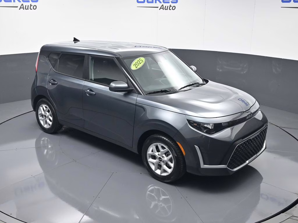 2025 Gray Kia Soul LX FWD Hatchback